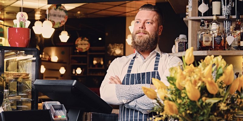 Lumberjack-beard-barrista-HEADER-shutterstoc.max-800x600