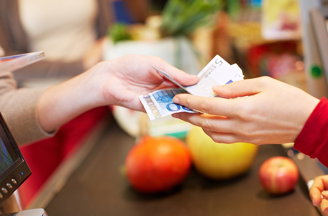 Cash payments equal 42% of euro area transactions by value