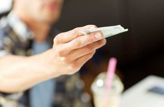 The Cashless Retailers Prohibition Act of 2018