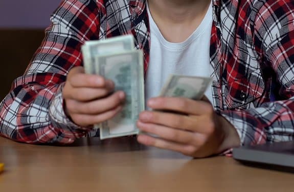 In the USA, 80% of teenagers paid allowance receive cash (JA, 2019)