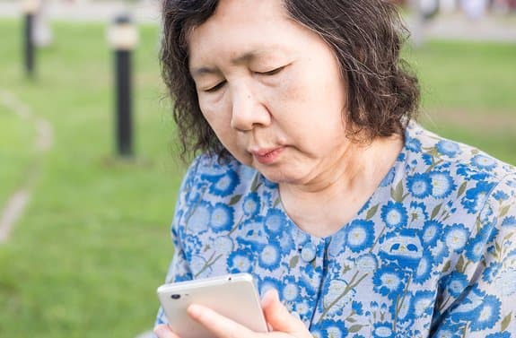 China wants to inspire cashless choices in rural areas, but critics warn not to give up cash