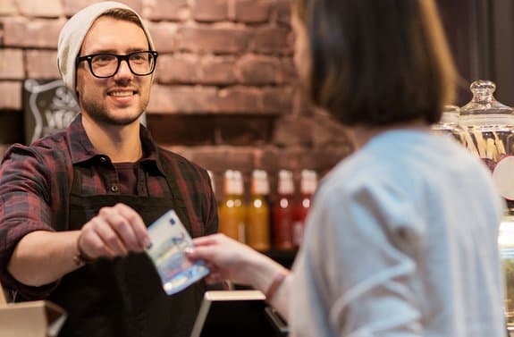 Paying with cash costs less time and money, finds Bundesbank study (Feb 2019)