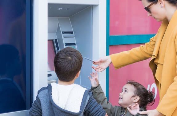 Which? leads new pro-cash campaign: 'Freedom to pay. Our way.'