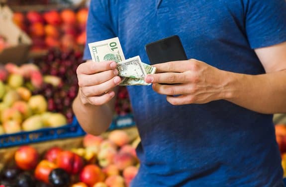 Sweetgreen scraps cashless policy