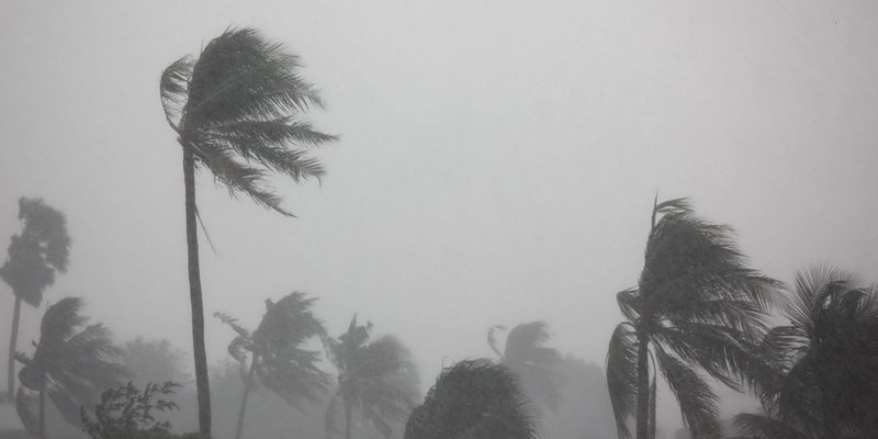 Generic-hurricane-grey-HEADER-shutterstock_6.max-800x600