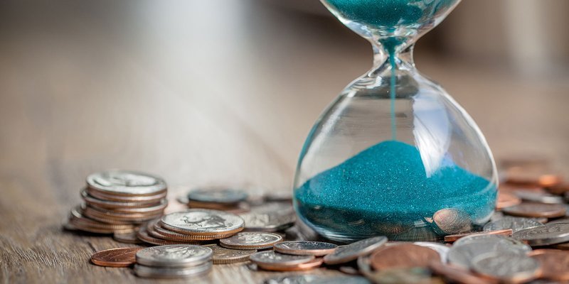 HEADER-hourglass-coins-shutterstock-43112201.max-800x600