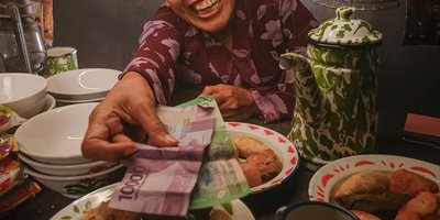 Cash is Class: Ethics in the Future of Payments_Photo by Noval Gani