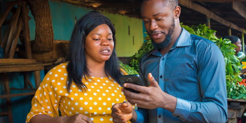 africa-mobile-couple-HEADER-shutterstock-148956.original