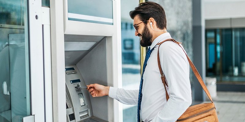 atm-businessman-1140x750.jpg