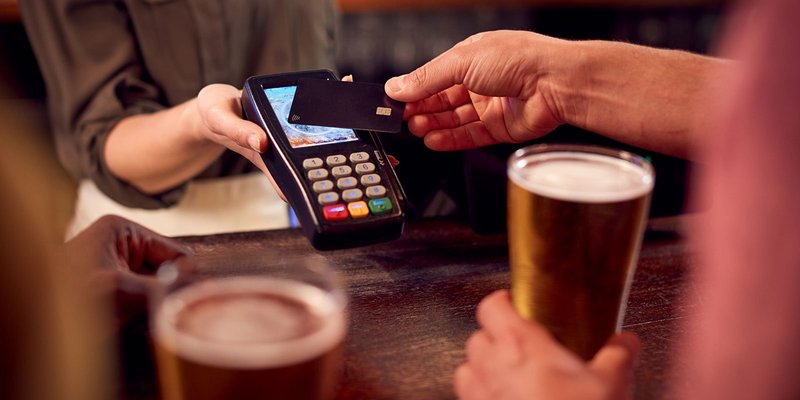 card-beer-closeup-HEADER-shutterstock_150039320.original