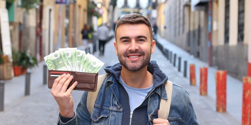 euros-100-man-wallet-HEADER-shutterstock_128544.original