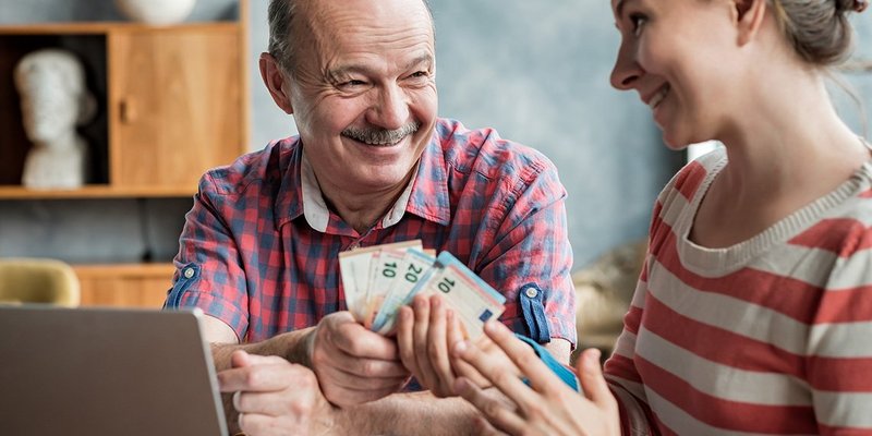 euros-handover-1140x750.original