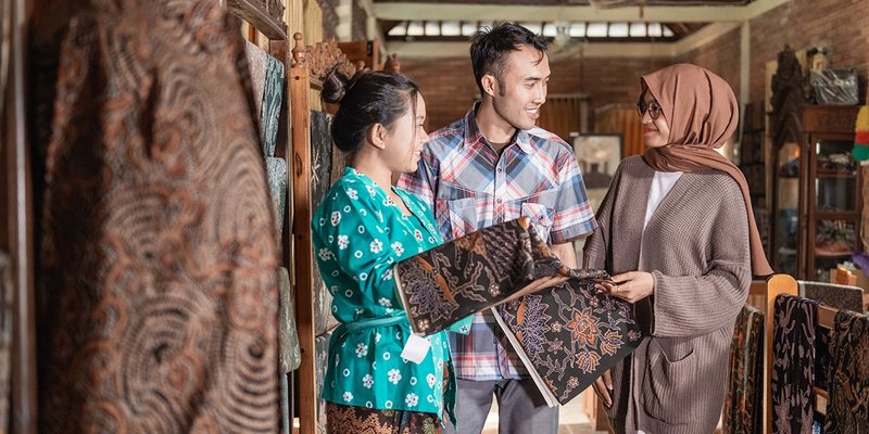 indonesia-shopping-1140x750.original