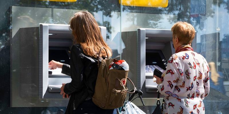 netherlands-atm-1140x750.original.original