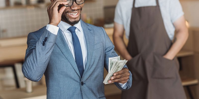 no-bank-accounts-15y-31.5pc-HEADER-business-man.original (1)