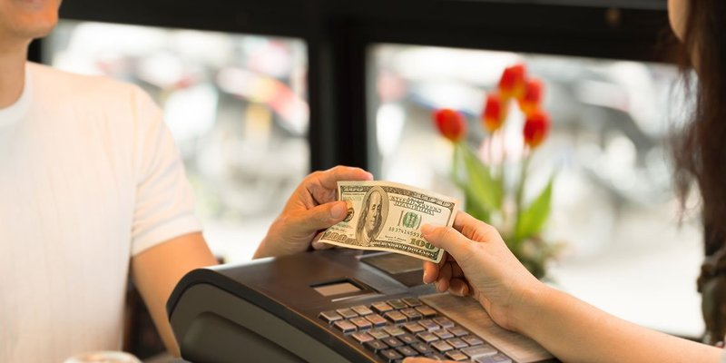 US dollar 100 cashier wide